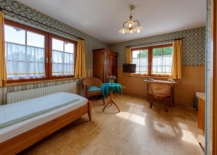 Hotel & Restaurant Honow